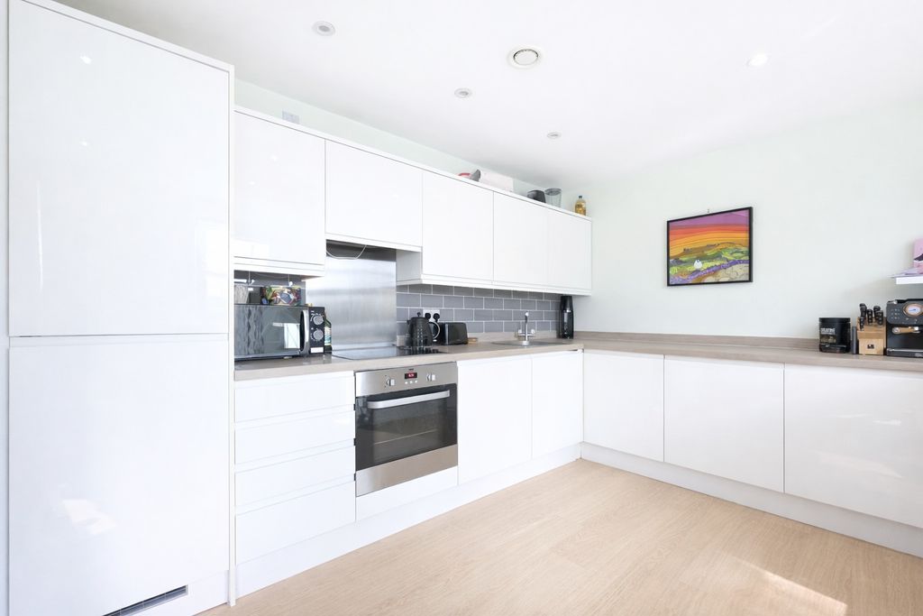 38 Station Road Loudwater